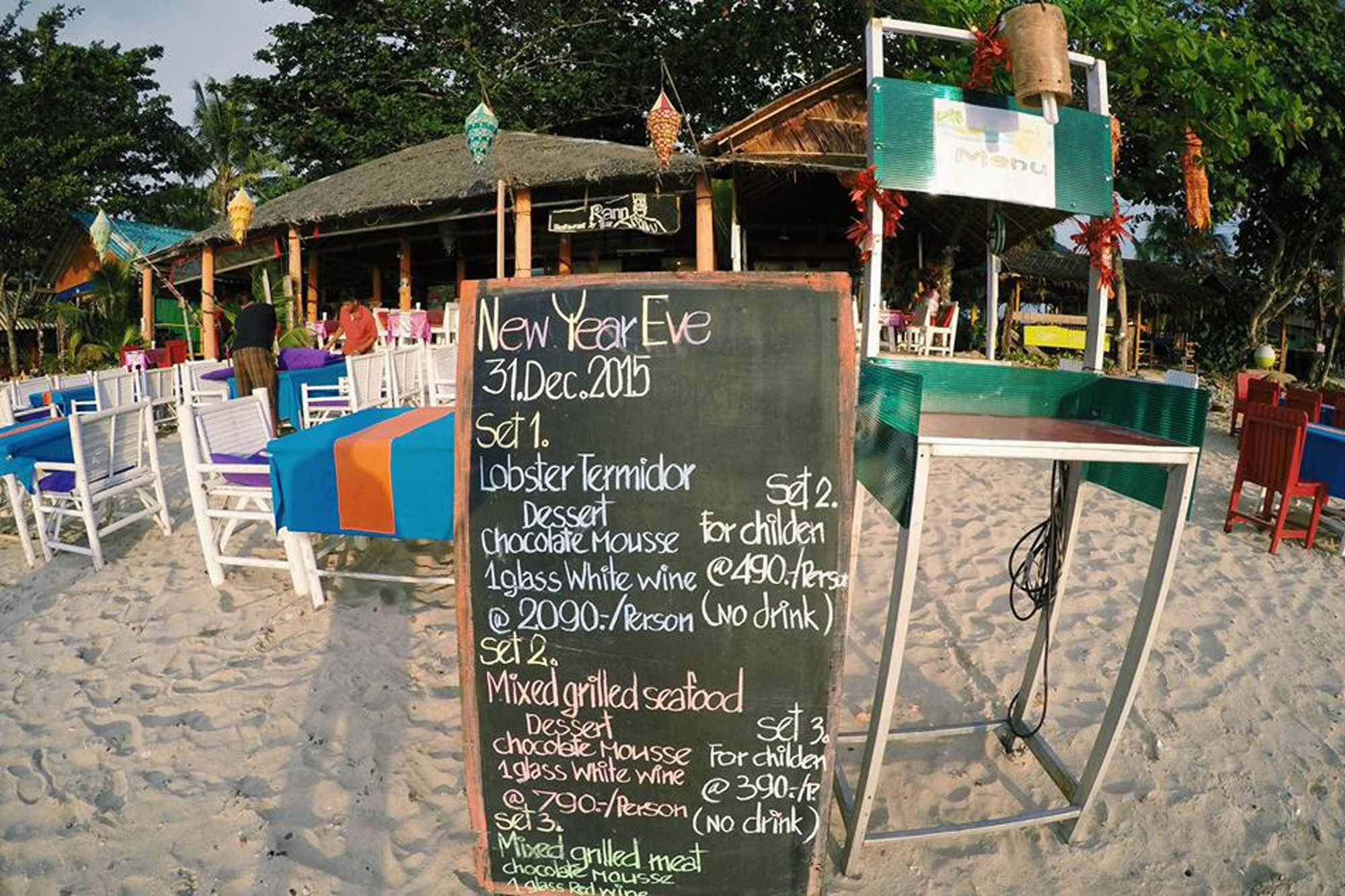 Rann Chalet Beach Side Koh Lanta Exterior photo